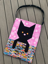 Load image into Gallery viewer, Binx Tote Bag PDF Pattern
